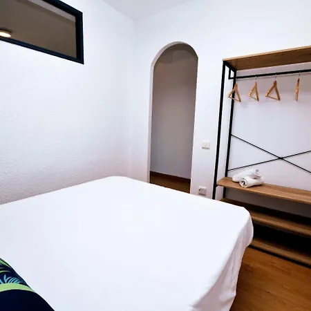 Pineda Iii Gold Apartment *