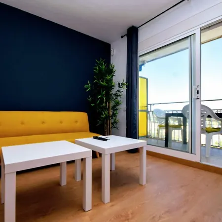 Pineda Iii Gold Apartment